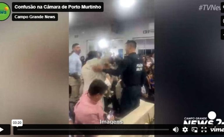 Eleição de Mesa Diretora tem bate-boca, polícia e gritos de “sem vergonha”