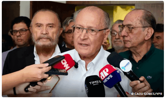 Safra recorde deve reduzir preço dos alimentos, diz Alckmin