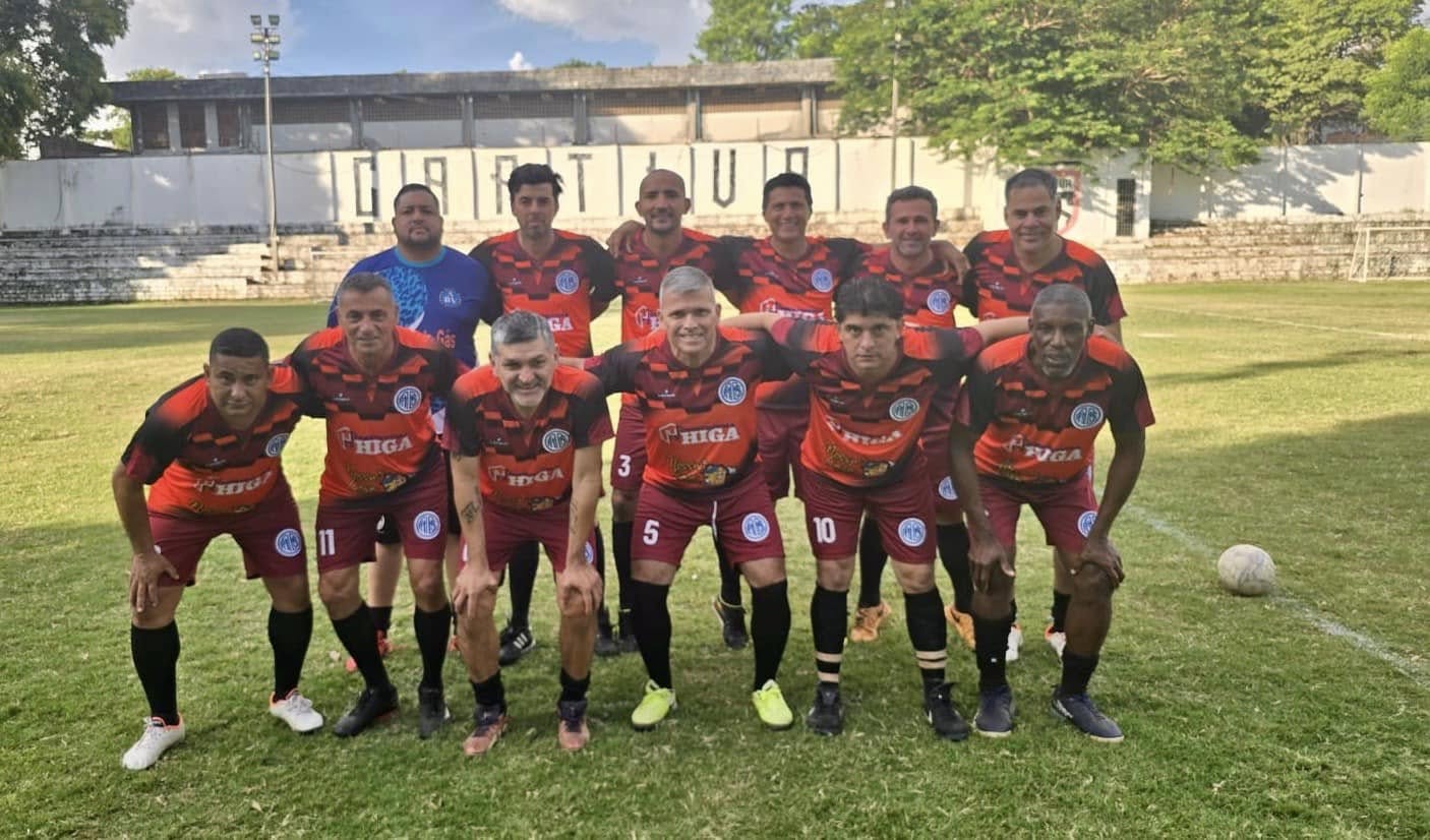 Veteranos da AABB Bela Vista vencem amistoso histórico contra ex-jogadores da seleção paraguaia