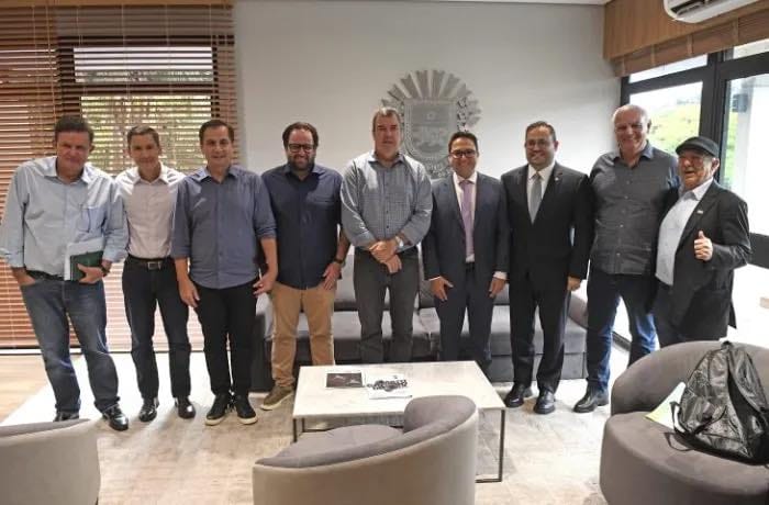 Governador discute ações para conter estragos da chuva em Jardim, Guia Lopes e Caracol