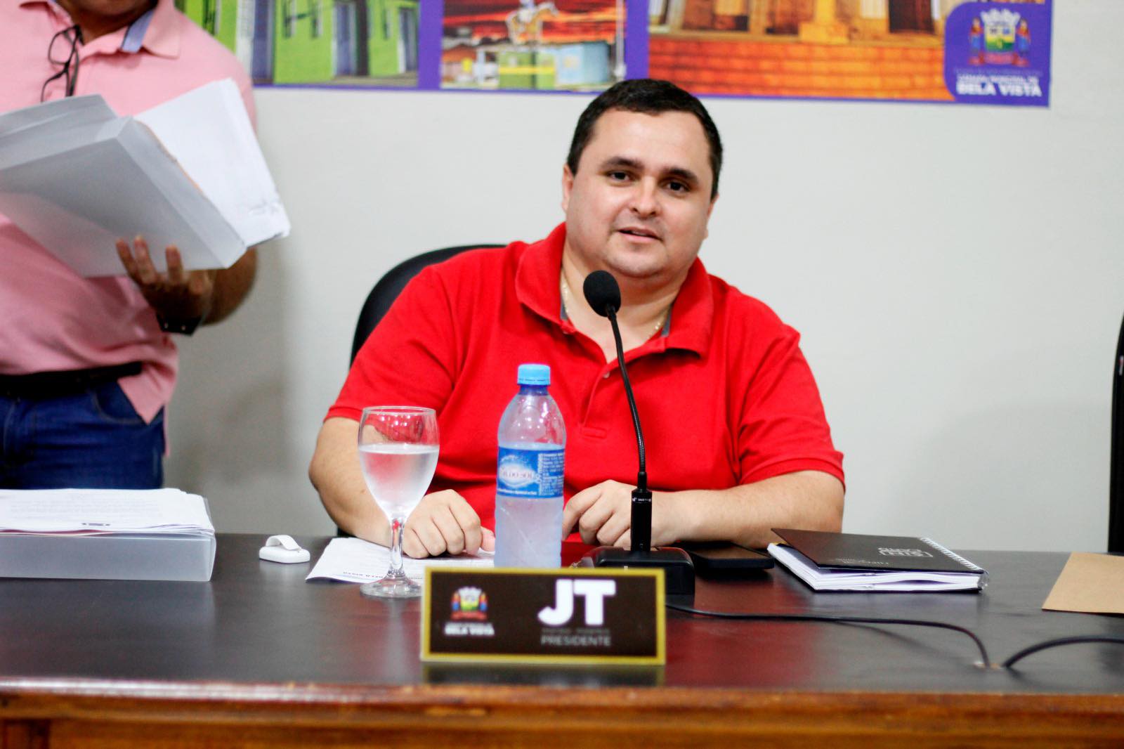 Vereador JT solicita melhorias em vias da Rua Tiradentes, Bairro Antônio João e Portal Santa Rita