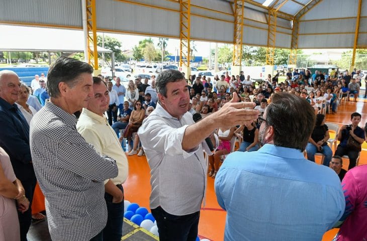 Na comemoração dos 79 anos de Jardim, Governo de MS reforça parceria e faz entregas para educação