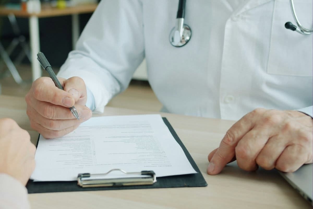 Hospital Regional abre 52 vagas de emprego com salários de até R$ 11,3 mil